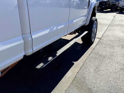 Used 2017 Ford F350 Platinum w/ Platinum Ultimate Package image 16