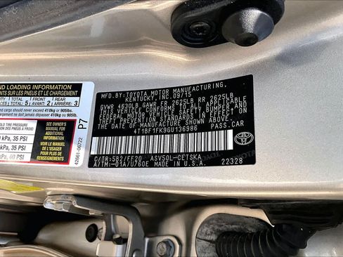 Used 2016 Toyota Camry SE FWD image 34