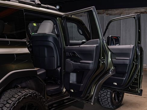 Used 2025 Lexus GX 550 image 30