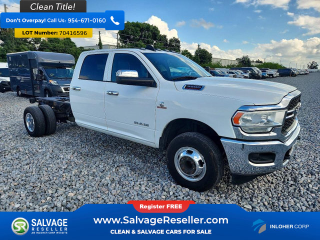 Used 2022 RAM 3500 Tradesman w/ Chrome Appearance Group AWD/4WD image 5