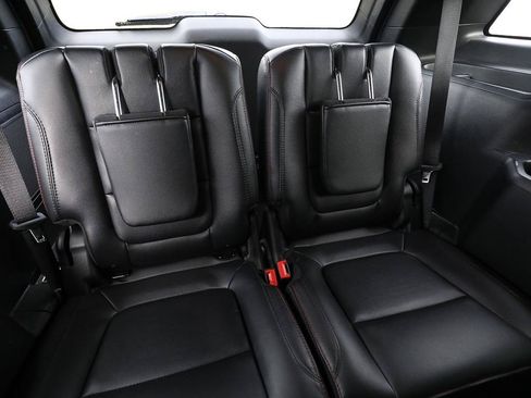 Used 2019 Ford Explorer Sport w/ Ford Safe & Smart Package AWD/4WD image 25