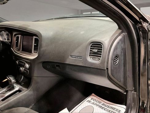 Used 2022 Dodge Charger GT RWD image 13