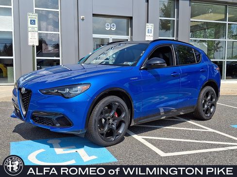 New 2026 Alfa Romeo Stelvio Sprint AWD/4WD image 1