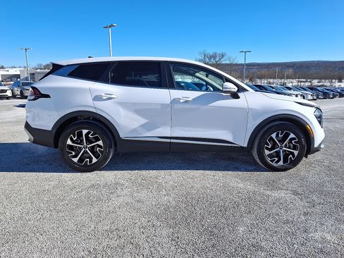 Used 2023 Kia Sportage EX FWD image 7