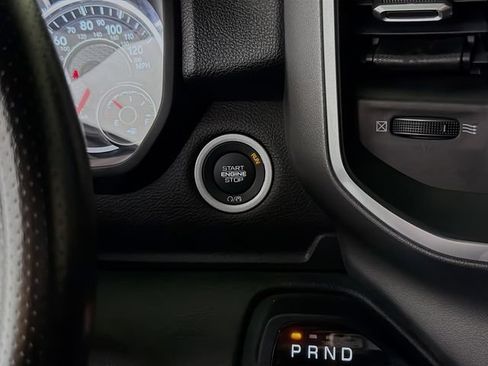 Used 2025 RAM 1500 Lone Star RWD image 32