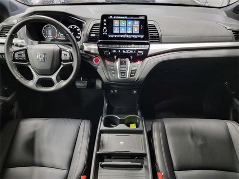 Certified 2025 Honda Odyssey Sport-L image 19