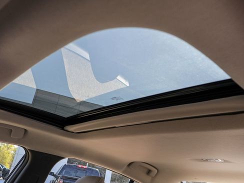 New 2026 Nissan Sentra SL image 9