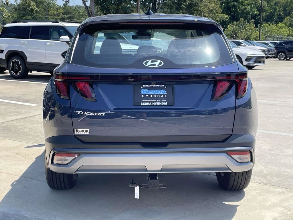 New 2026 Hyundai Tucson SE w/ Tow & Go Package FWD image 4