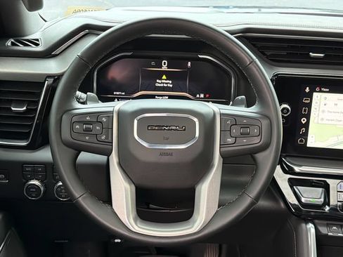 Used 2025 GMC Sierra 1500 Denali w/ Denali Reserve Package AWD/4WD image 23