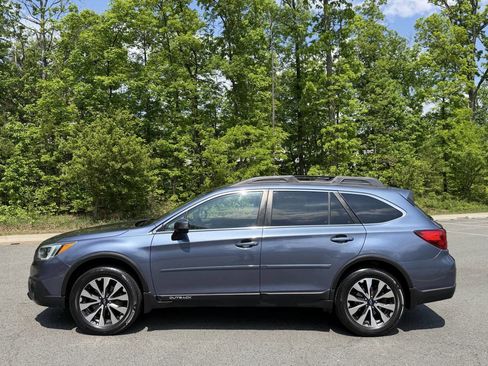 Used 2016 Subaru Outback 2.5i Limited w/ Protection Package #2 AWD/4WD image 2