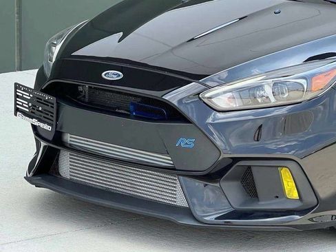 Used 2017 Ford Focus RS AWD/4WD image 35