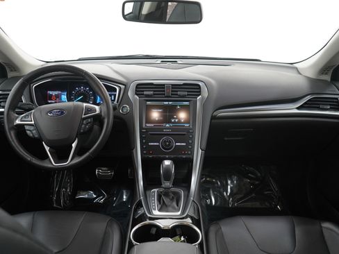 Used 2016 Ford Fusion Titanium image 13