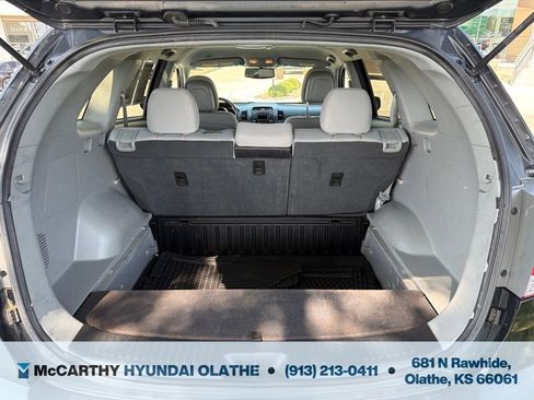 Used 2012 Kia Sorento LX w/ Convenience Pkg FWD image 18
