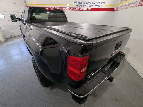 Used 2017 GMC Sierra 3500 SLT image 5
