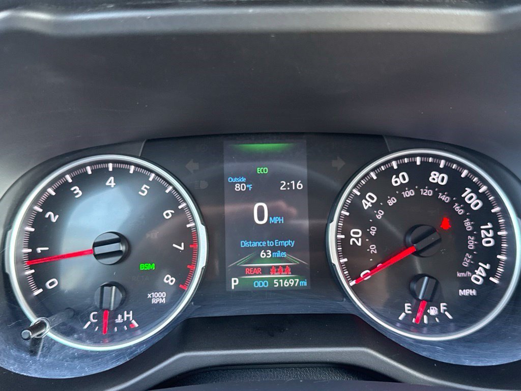 Used 2019 Toyota RAV4 XLE Premium w/ Cold Weather Package AWD/4WD image 27