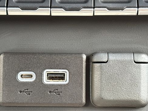 Used 2021 Chevrolet Silverado 1500 Custom Trail Boss w/ Midnight Edition image 30