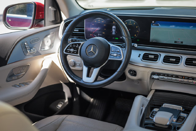 Used 2020 Mercedes-Benz GLE 450 4MATIC image 23