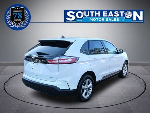 Used 2021 Ford Edge SE image 6