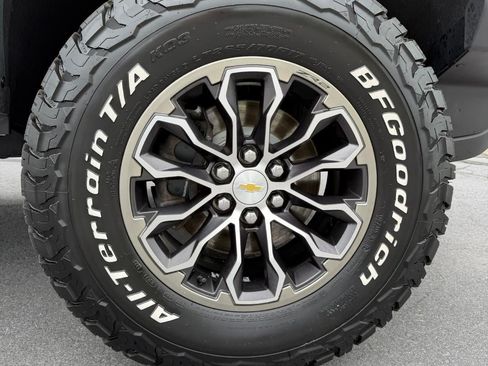 Certified 2022 Chevrolet Colorado ZR2 AWD/4WD image 38