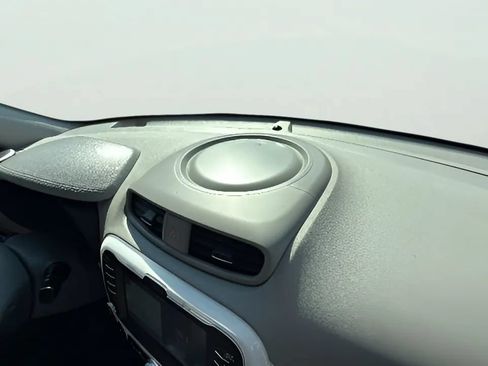 Used 2016 Kia Soul EV + w/ Sun & Fun Package FWD image 18
