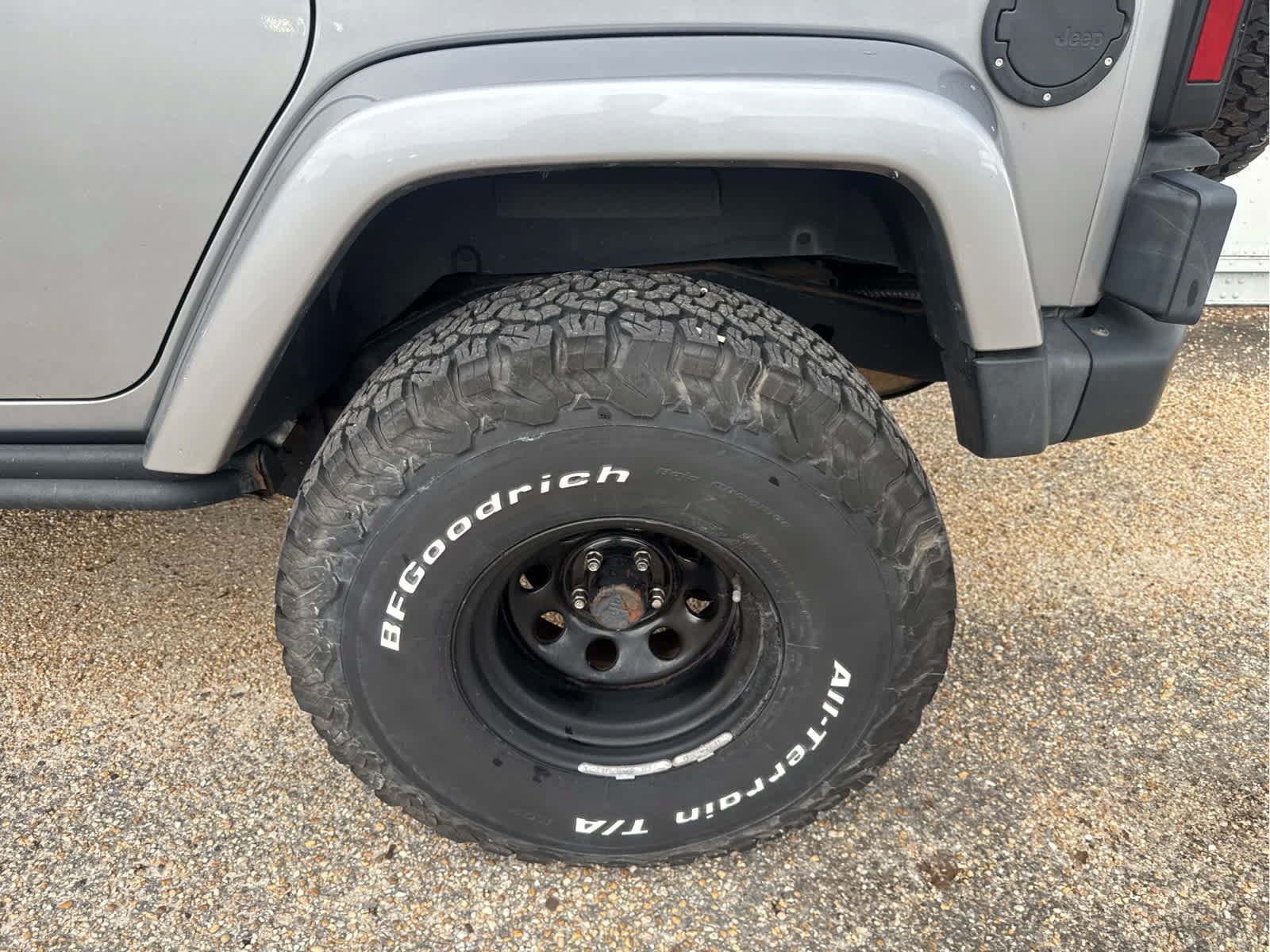 Used 2017 Jeep Wrangler Unlimited Rubicon AWD/4WD image 15