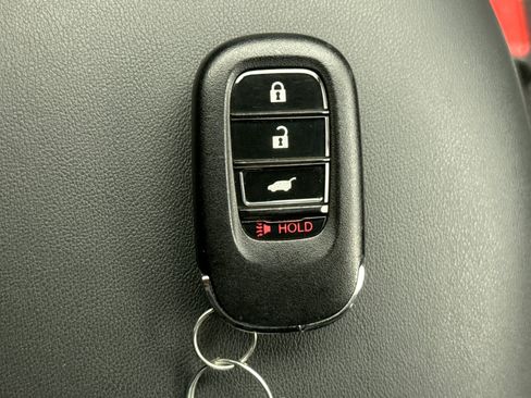 Used 2023 Honda HR-V LX image 10