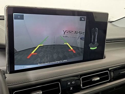 Certified 2022 Lincoln Nautilus Reserve w/ Luxury Package image 19