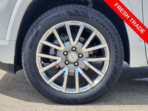 Used 2026 GMC Terrain Denali w/ LPO, Floor Liner Package AWD/4WD image 10