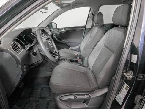 Used 2018 Volkswagen Tiguan S FWD image 14