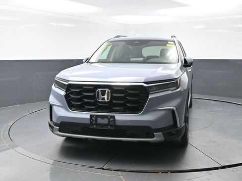 Used 2025 Honda Pilot Elite image 8