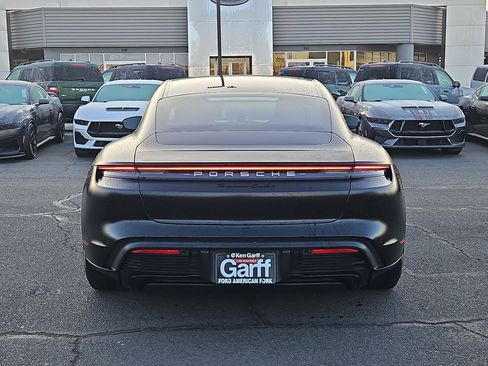 Used 2020 Porsche Taycan Turbo image 7