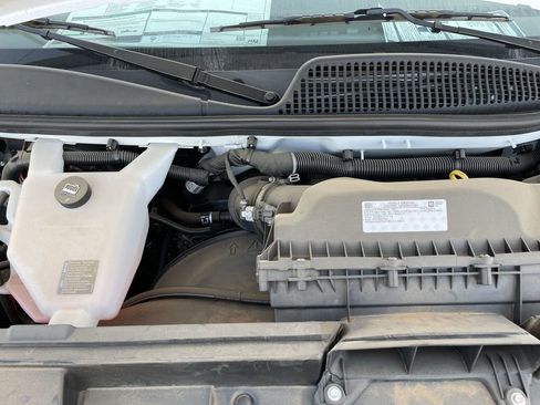 New 2025 GMC Savana 2500 Extended w/ Driver Convenience Package image 29