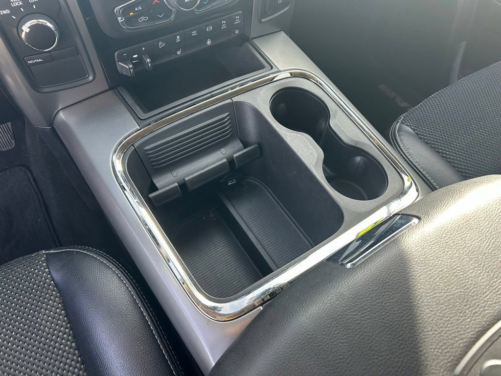 Used 2018 RAM 2500 Big Horn w/ Sport Appearance Group AWD/4WD image 25