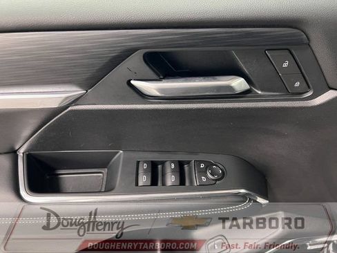 Used 2025 GMC Acadia Elevation FWD image 27