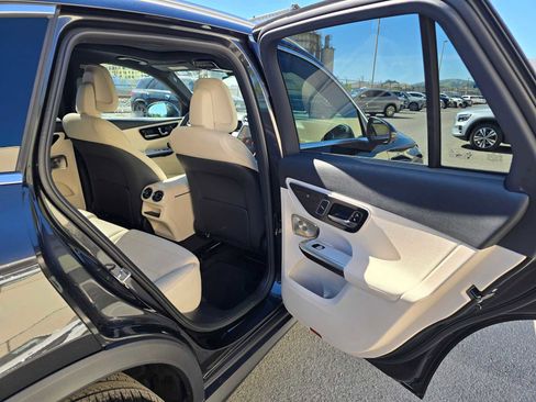 New 2026 Mercedes-Benz GLC 350e 4MATIC image 14