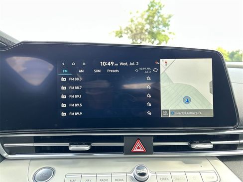 New 2025 Hyundai Elantra Limited image 24