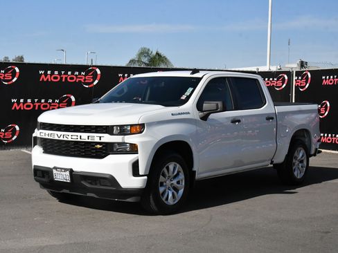Used 2021 Chevrolet Silverado 1500 Custom RWD image 3