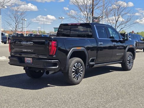 Used 2025 GMC Sierra 2500 Denali Ultimate AWD/4WD image 48
