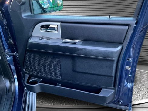 Used 2016 Ford Expedition EL XLT AWD/4WD image 27