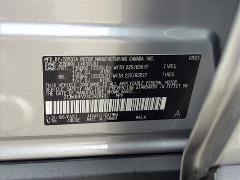 New 2025 Toyota RAV4 XLE image 28