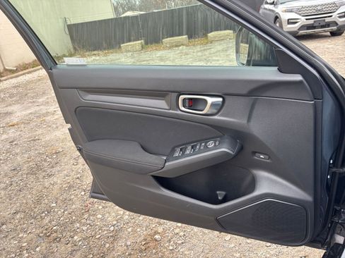 Used 2025 Honda Civic Sport image 20