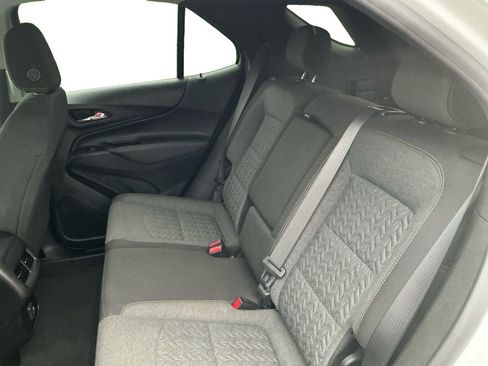 Used 2022 Chevrolet Equinox LT FWD image 13