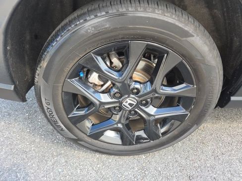 Used 2024 Honda HR-V Sport image 9