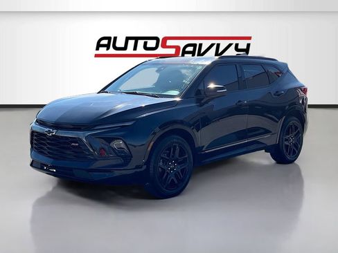 Used 2023 Chevrolet Blazer RS w/ Driver Confidence II Package image 3