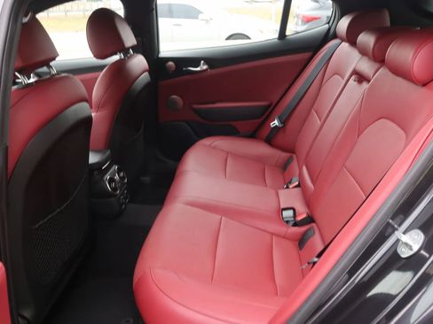 Used 2020 Kia Stinger GT-Line w/ Sun & Sound Package RWD image 16