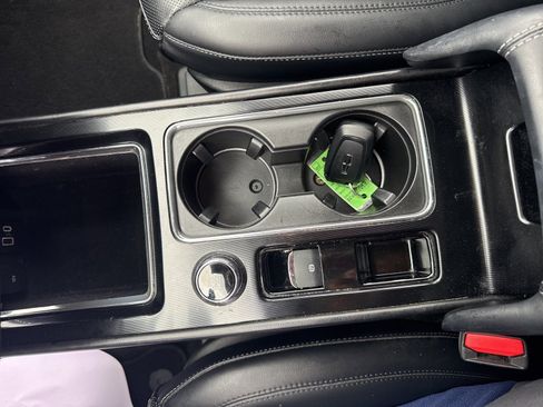 Used 2022 Lincoln Corsair AWD w/ Equipment Group 101A image 21