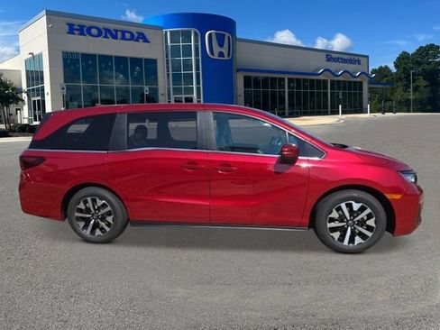 New 2026 Honda Odyssey EX-L image 6