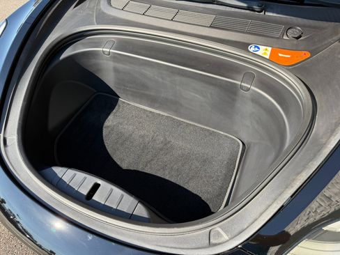 Used 2018 Tesla Model 3 Long Range image 19