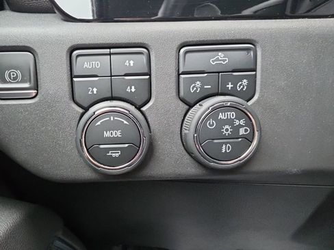 Certified 2023 Chevrolet Silverado 1500 LT Trail Boss w/ Protection Package image 11