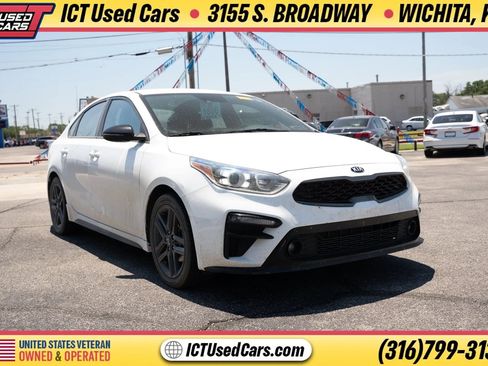 Used 2021 Kia Forte GT-Line FWD image 4